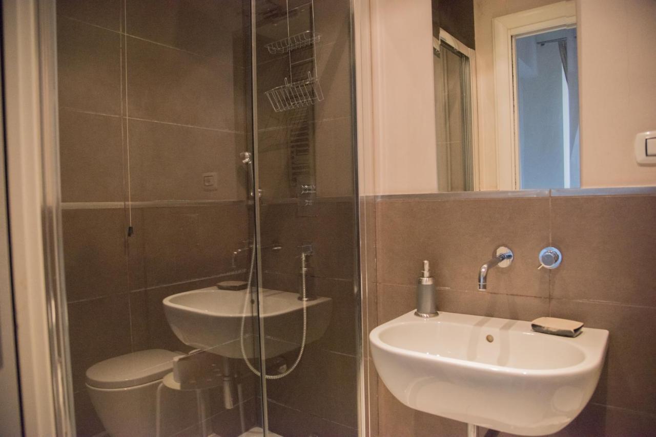 Beautiful&spacious Next To Termini 10 Minutes From Coliseum Rome